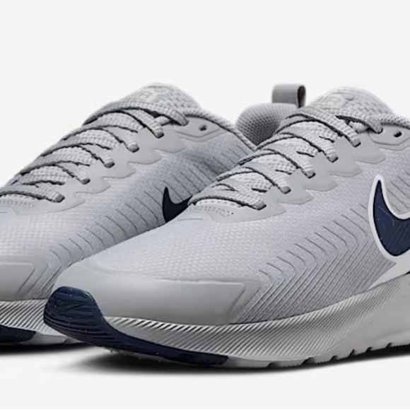 Nike Air Nuaxis Running Shoe - Men's - Picture 1 of 10